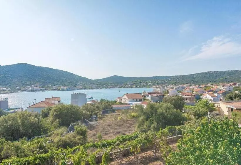 Apartments Kostović 1943