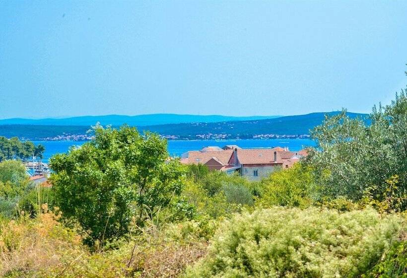 Apartments Villa Ana