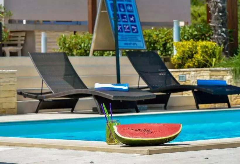 Apartments Villa Ana