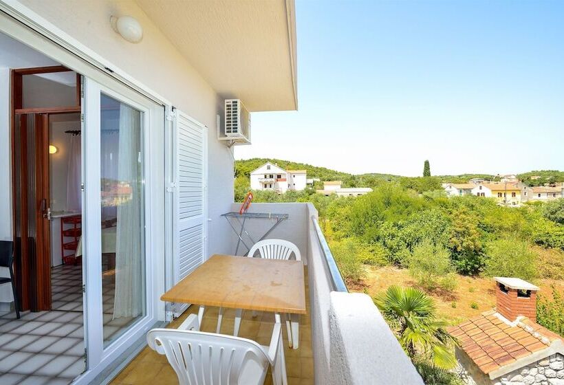 Apartments Villa Ana