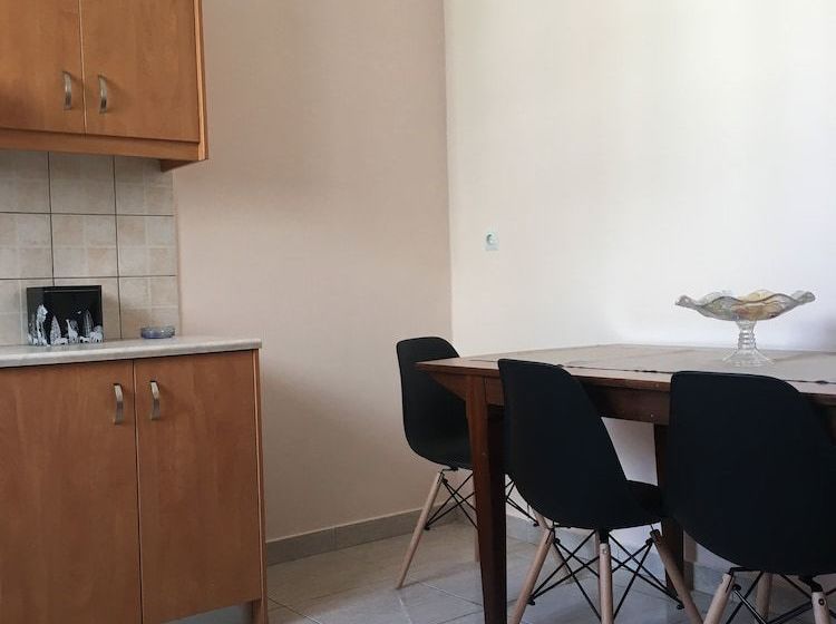 Central Luxury Apartment