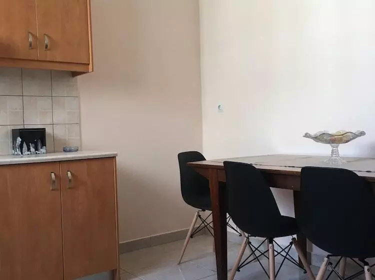 Central Luxury Apartment