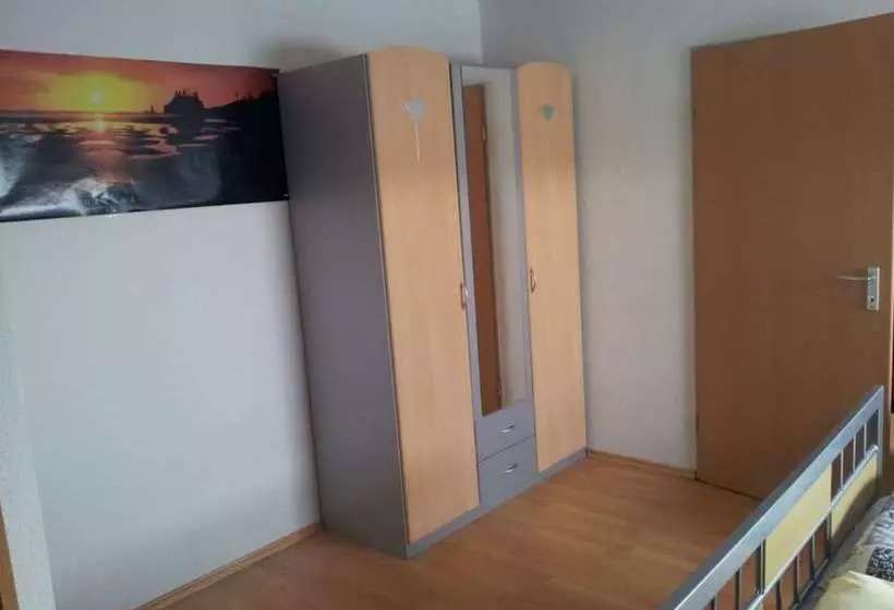 ペンション Monteurzimmer Viernheimmannheim