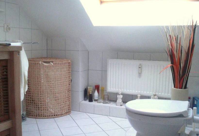 Пансион Monteurzimmer Viernheimmannheim