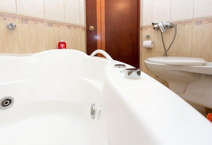 Apartments On Zatsepskiy 4