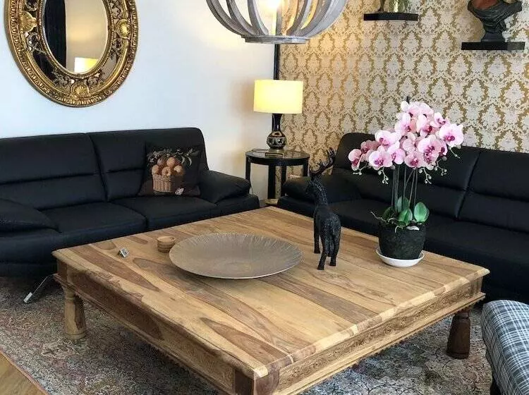 City Apartments Will