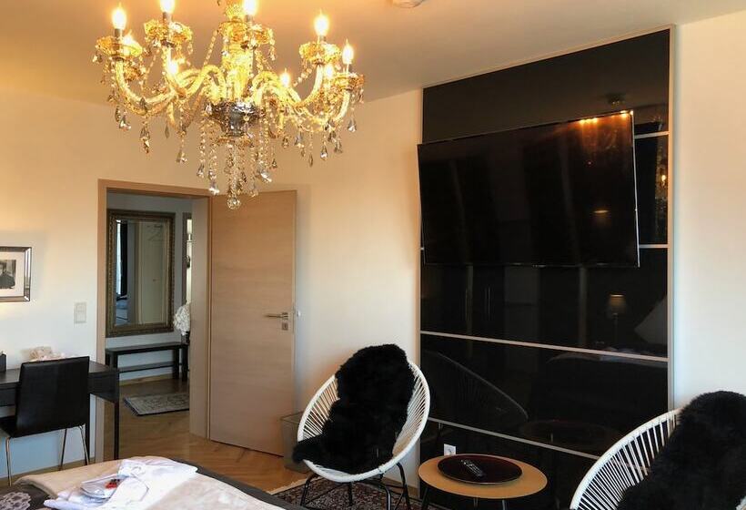 City Apartments Will