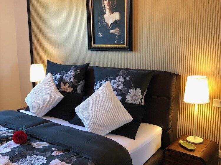 City Apartments Will