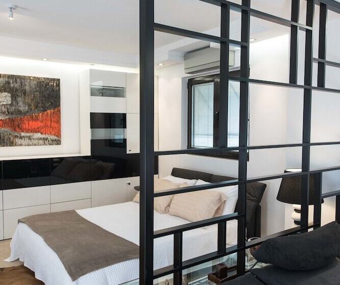 Fabulous Sea View Apartment