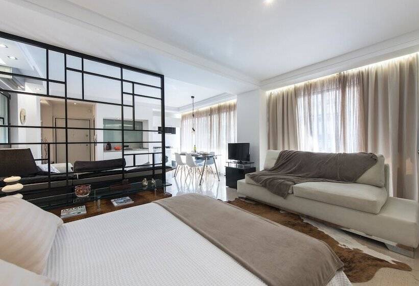 Fabulous Sea View Apartment