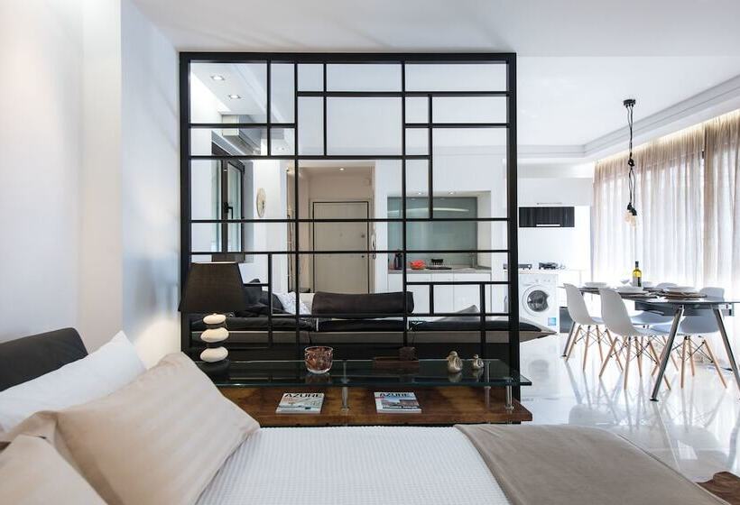 Fabulous Sea View Apartment