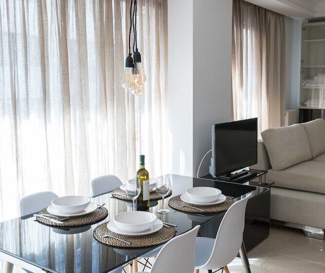 Fabulous Sea View Apartment