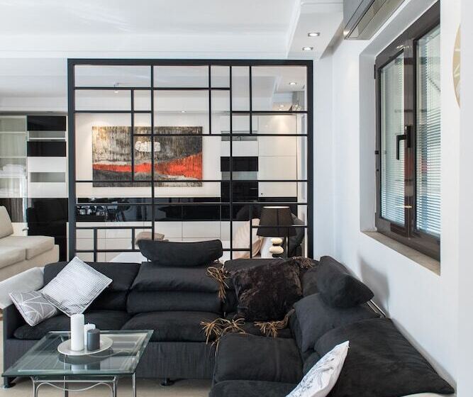 Fabulous Sea View Apartment