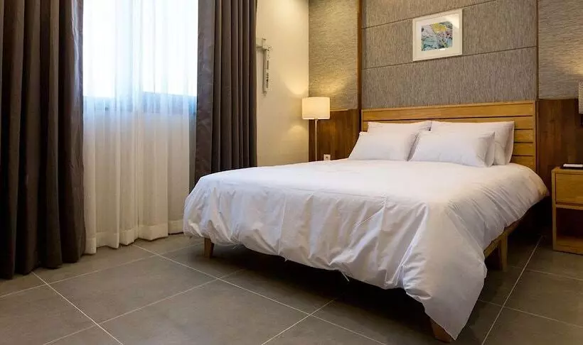 Cityhall Hotel Jeju