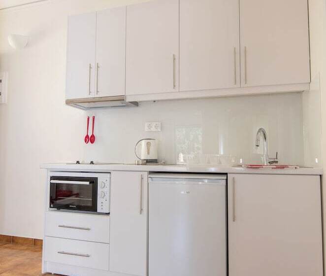 Kirki Apartments Mpenitses Corfu