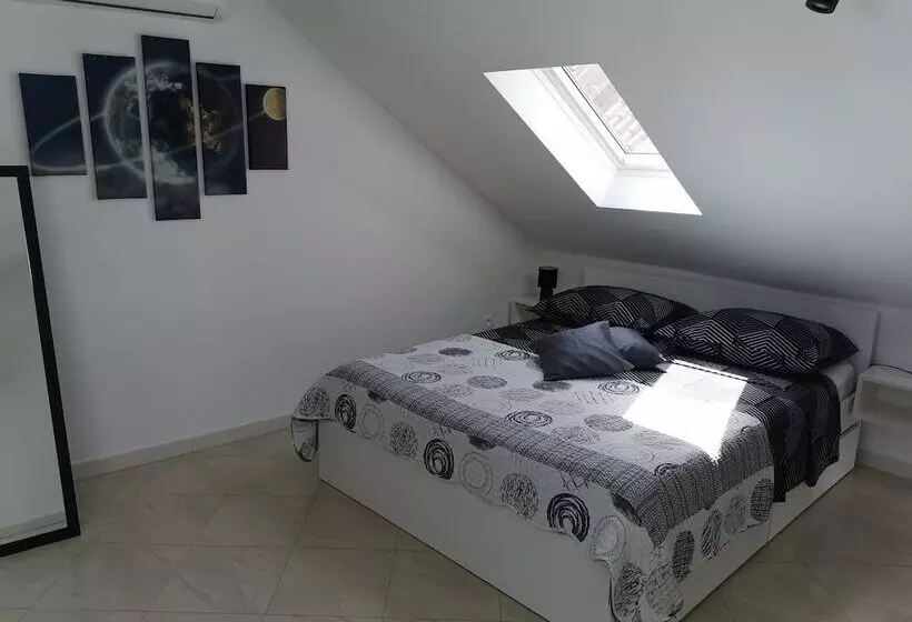 M & J Central Suites