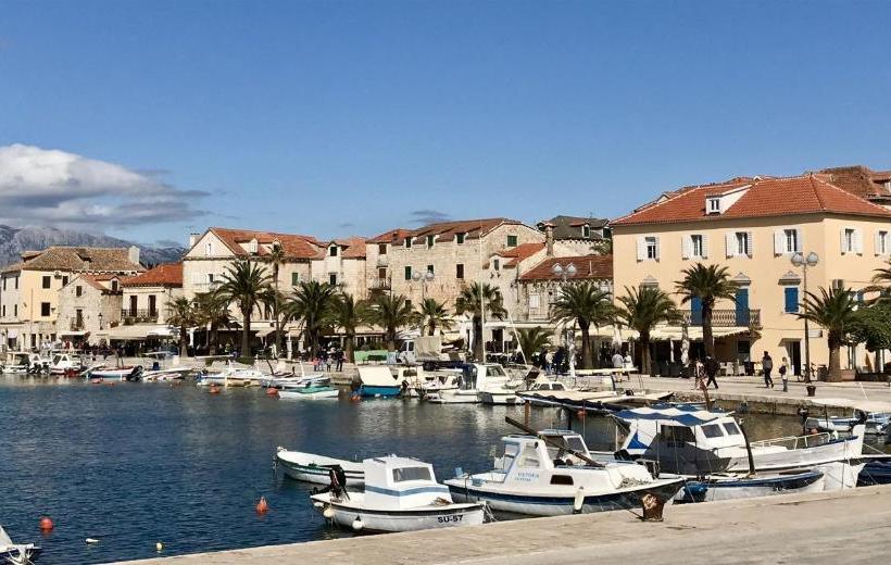 Apartment Dot Deluxe