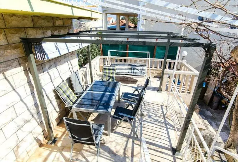 Apartment Josip