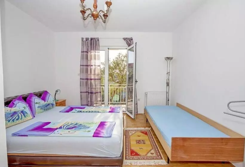 Apartment Josip