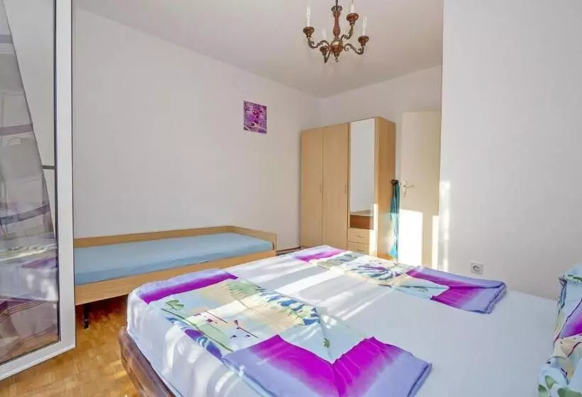 Apartment Josip