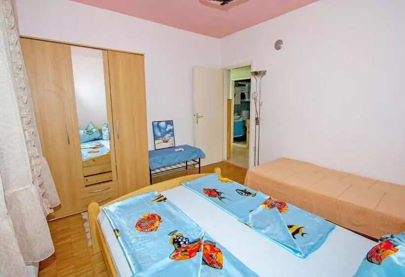 Apartment Josip