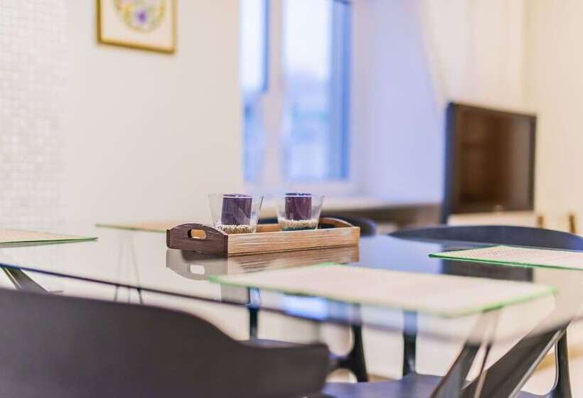 Gm Apartment Smolenskaya Sennaya 27