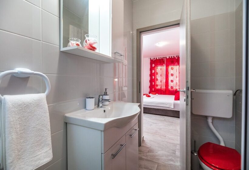 بنسيون Apartments Sunshine Home