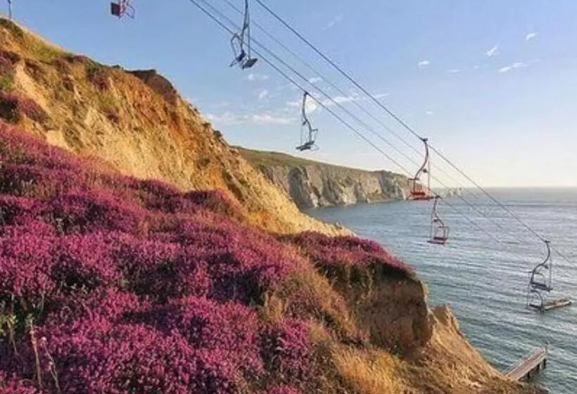 Promenade Apartment With Own Beach Hut
