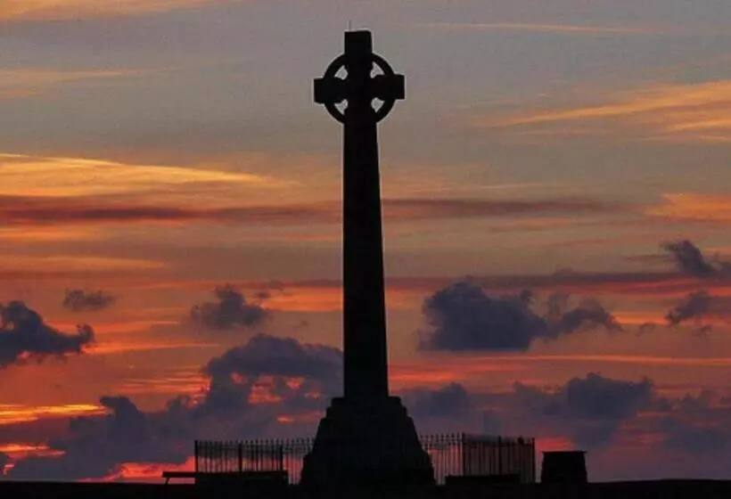 Promenade Apartment With Own Beach Hut