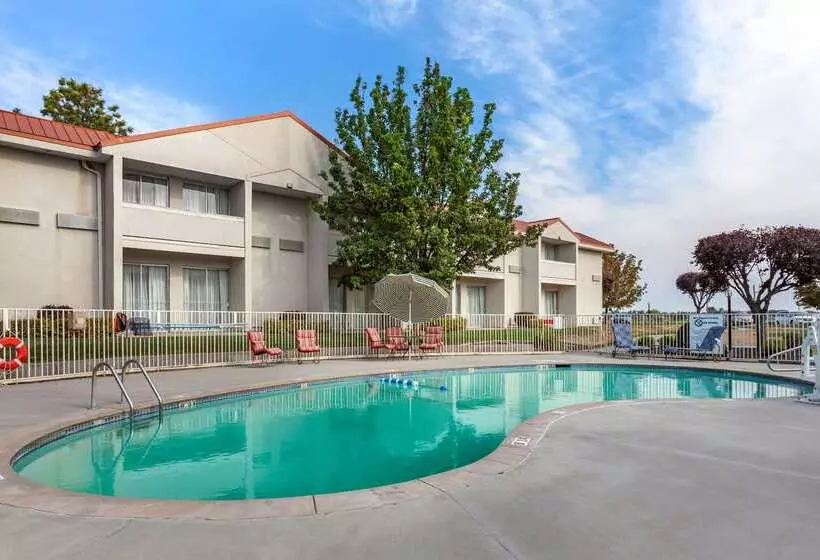 Otel Holiday Inn Ontario, An Ihg