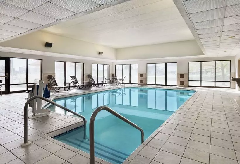 호텔 Hampton Inn Milwaukee/brookfield