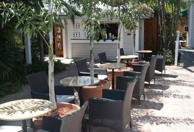 هتل Heron House Adult Only