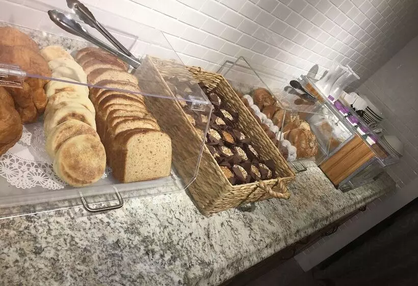 هتل Heron House Adult Only