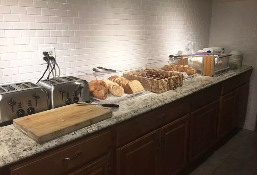 هتل Heron House Adult Only