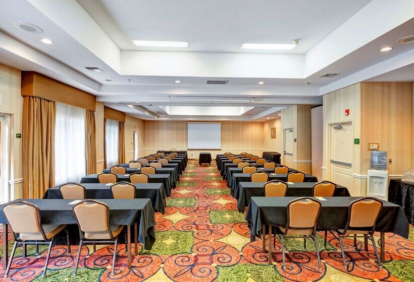 فندق Hilton Garden Inn Portland Airport