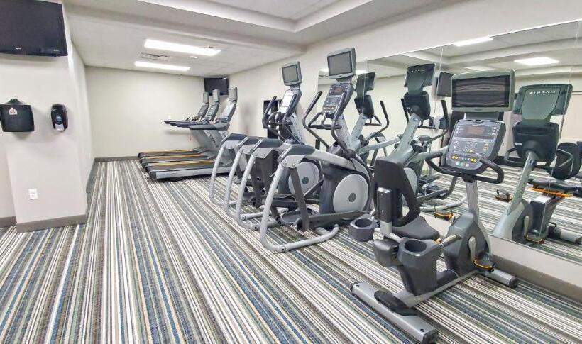 فندق Holiday Inn Kearney, An Ihg