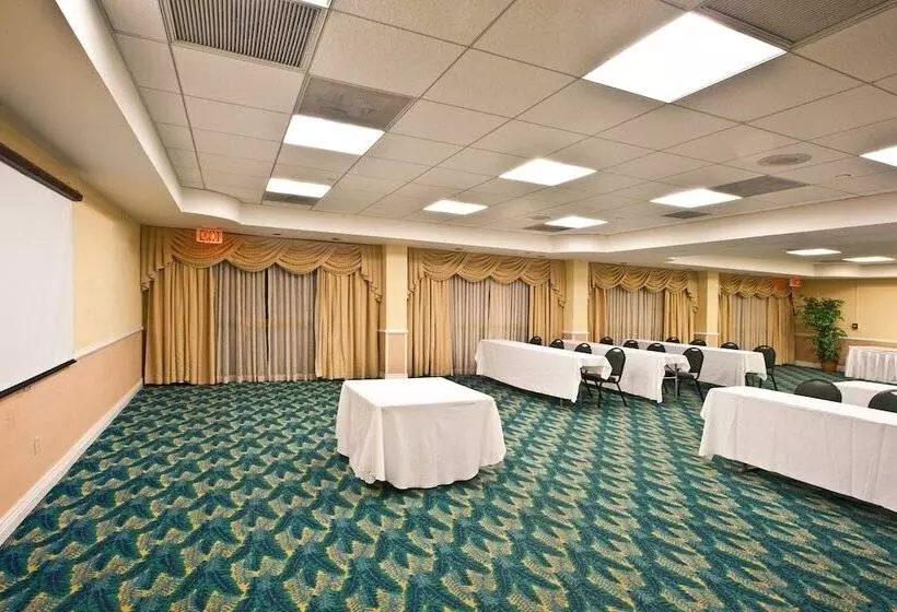 ホテル Holiday Inn Port St. Lucie, An Ihg