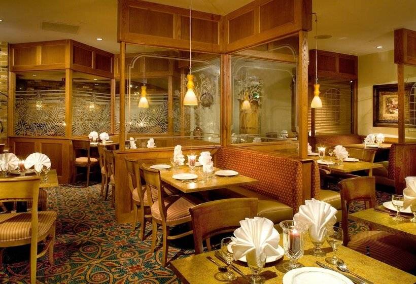 Отель Holiday Inn Port St. Lucie, An Ihg