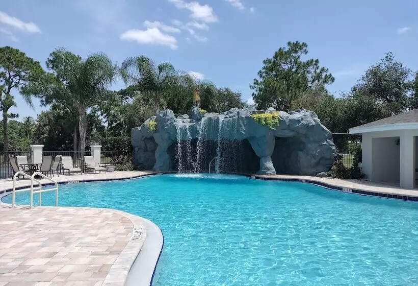 ホテル Holiday Inn Port St. Lucie, An Ihg