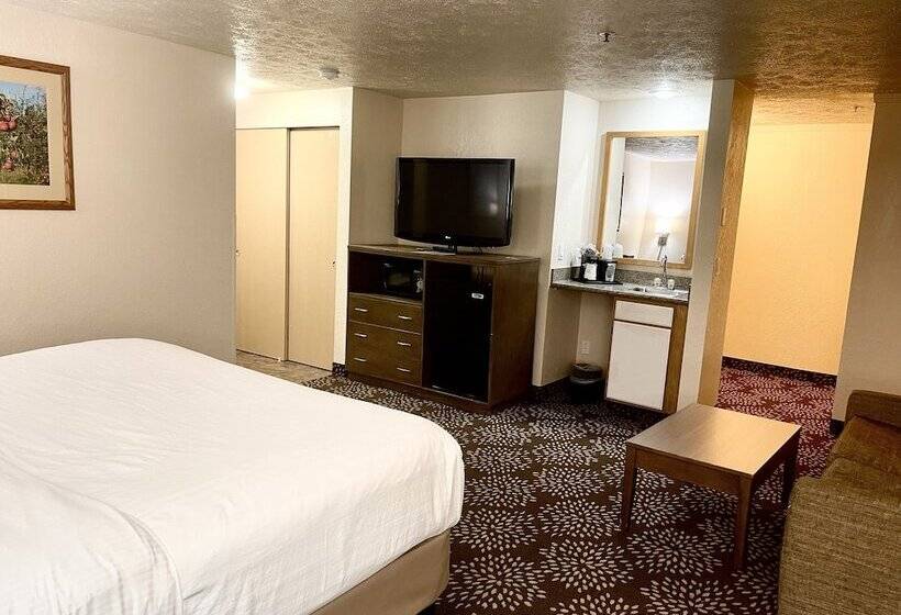 Otel Clarion Pointe Wenatchee