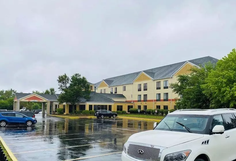 ホテル La Quinta Inn & Suites By Wyndham South Holland