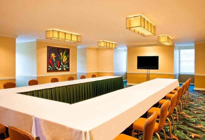 Opal Key Resort & Marina