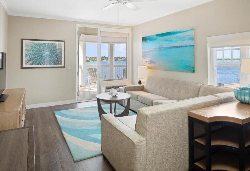 Opal Key Resort & Marina