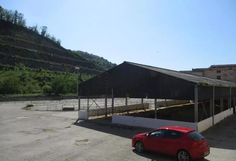 Cabañaquinta Senderista