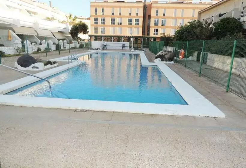 Great Holiday Break Flat