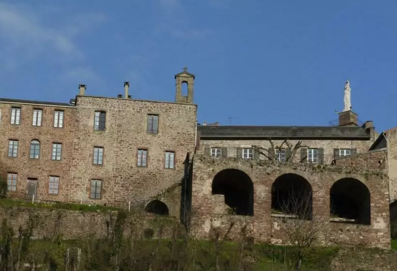 Les Hauts De Camarès