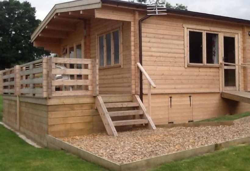 Long Mountain Centre