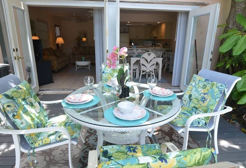 Oasis At John S Pass Madeira Beach