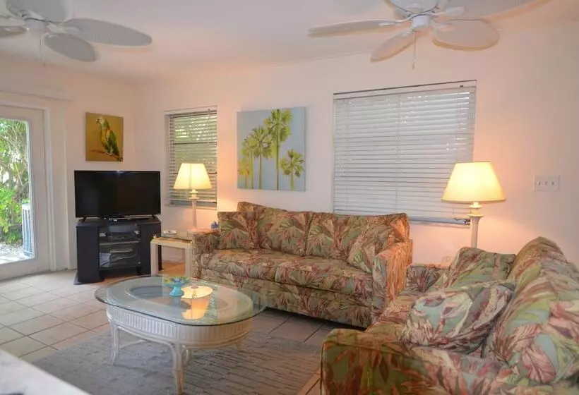 Oasis At John S Pass Madeira Beach