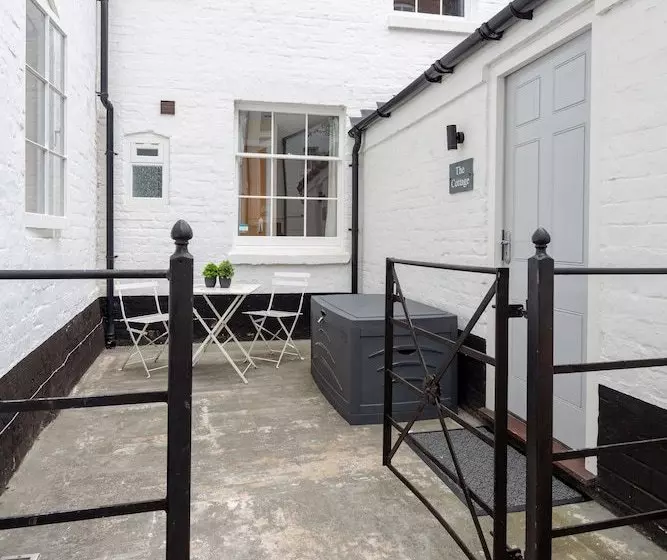 Suite On The High Street